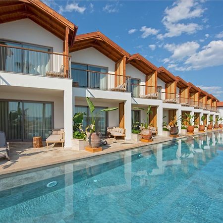 Day One Beach Resort & Spa - Adult Only Alanya Exterior foto The hotel's pool