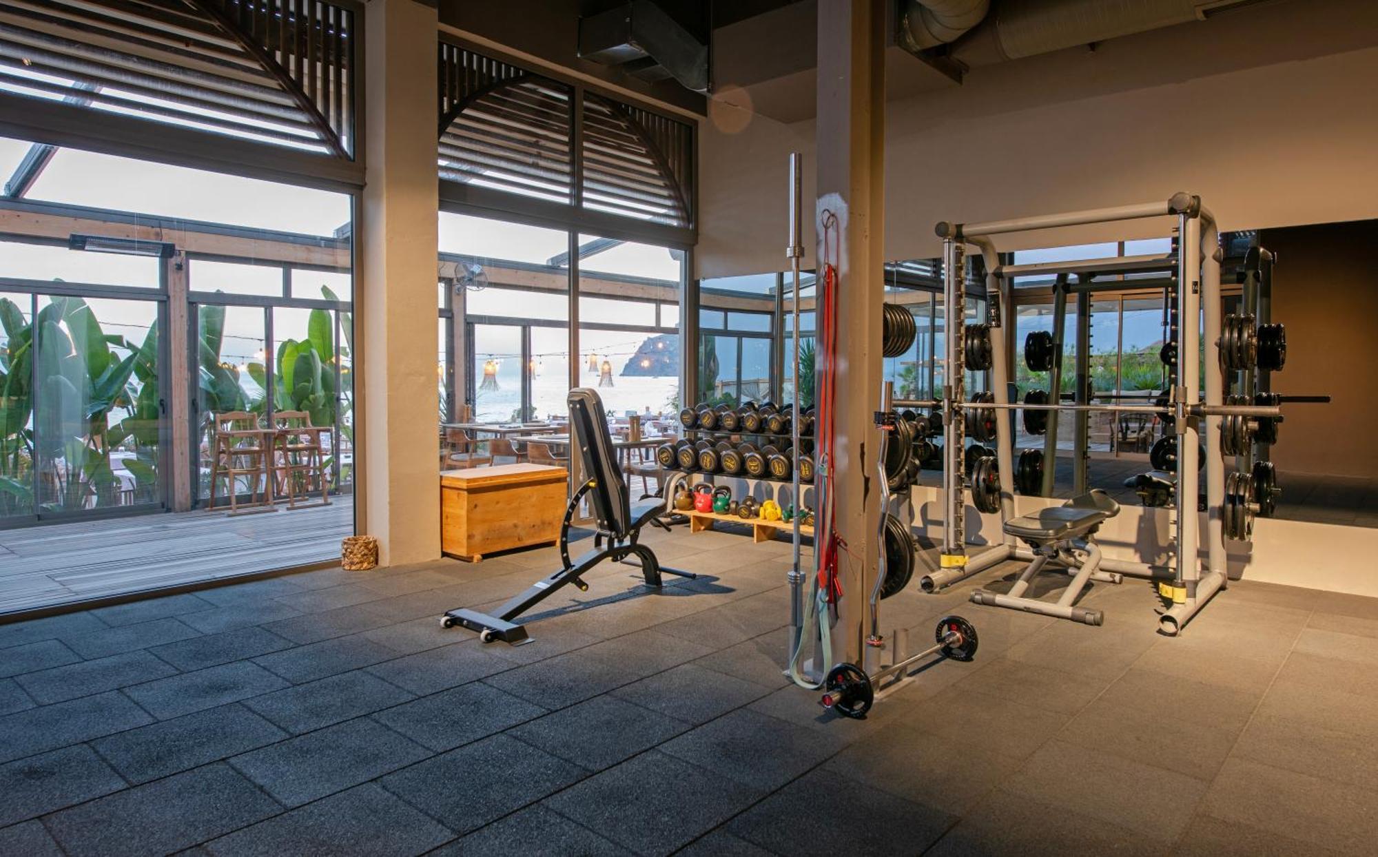 Day One Beach Resort & Spa - Adult Only Alanya Exterior foto The gym at the hotel