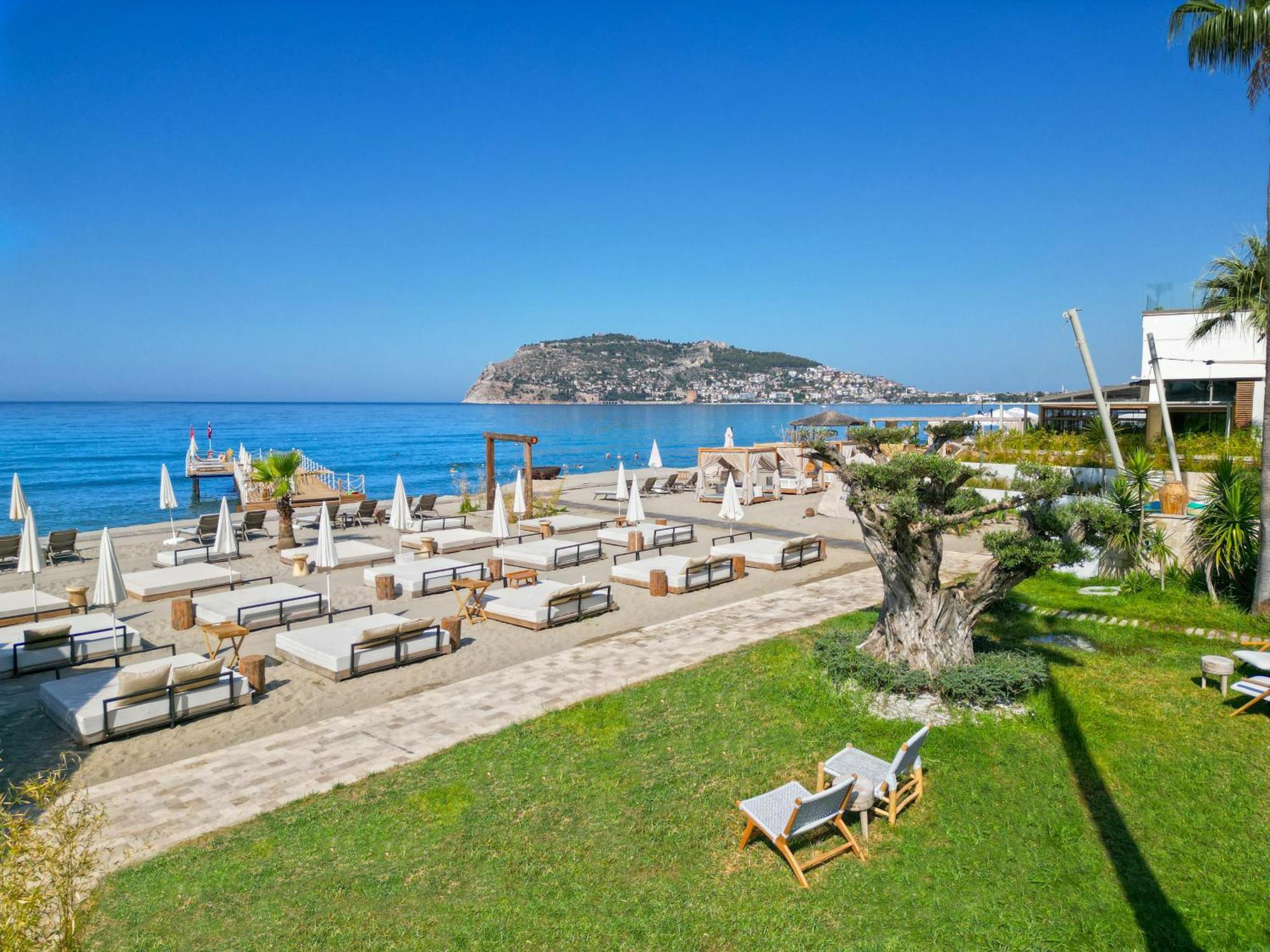 Day One Beach Resort & Spa - Adult Only Alanya Exterior foto Beach at the Hotel
