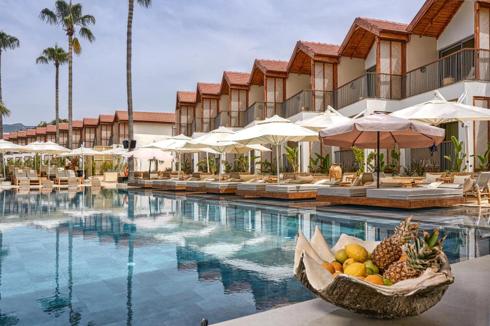 Day One Beach Resort & Spa - Adult Only Alanya Exterior foto The swimming pool at the resort