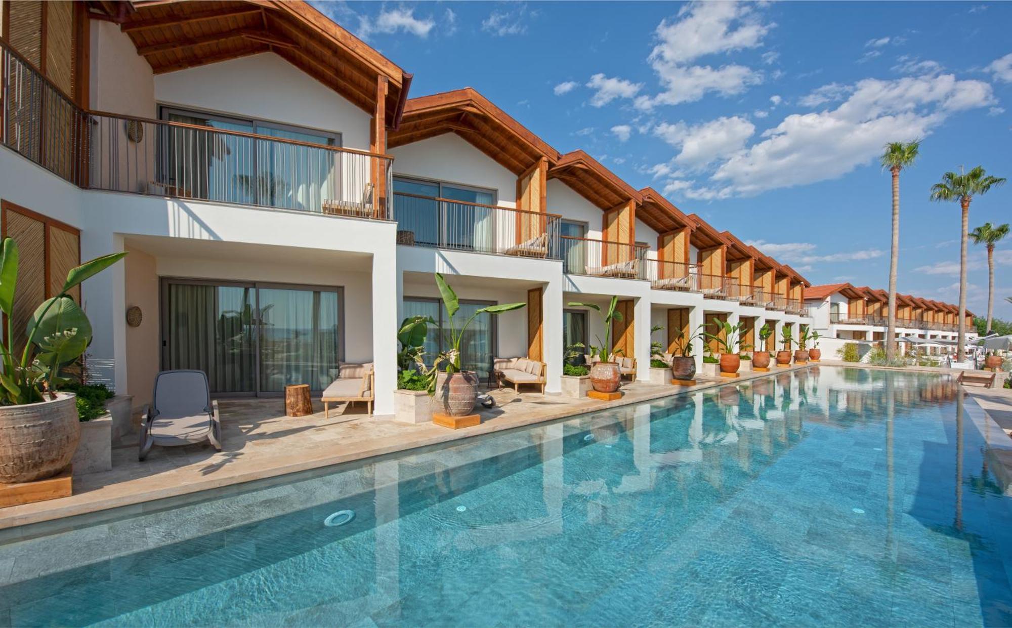 Day One Beach Resort & Spa - Adult Only Alanya Exterior foto The hotel's pool